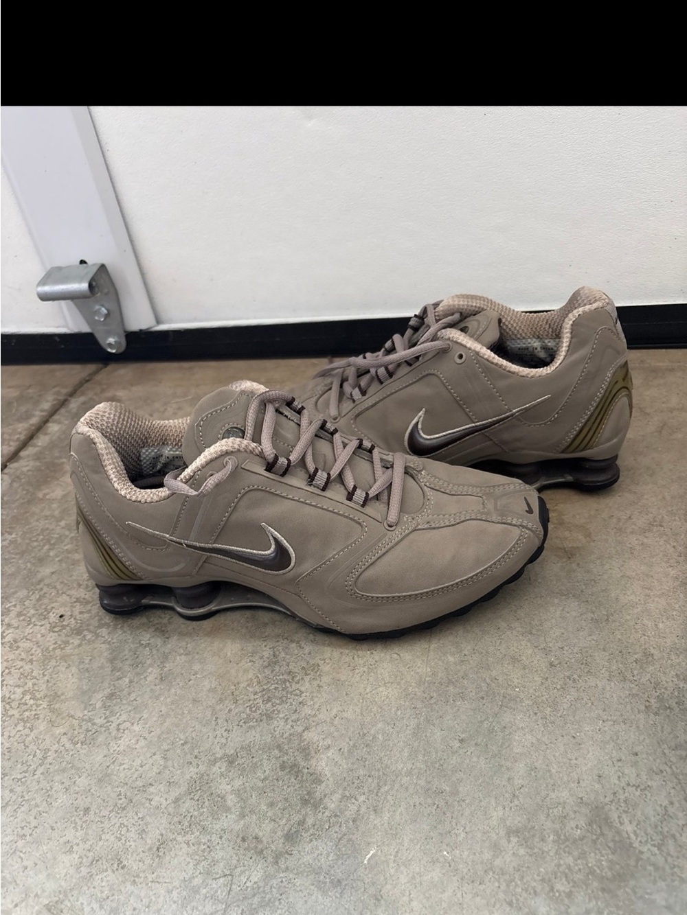 Women’s Nike shox Size 8.5